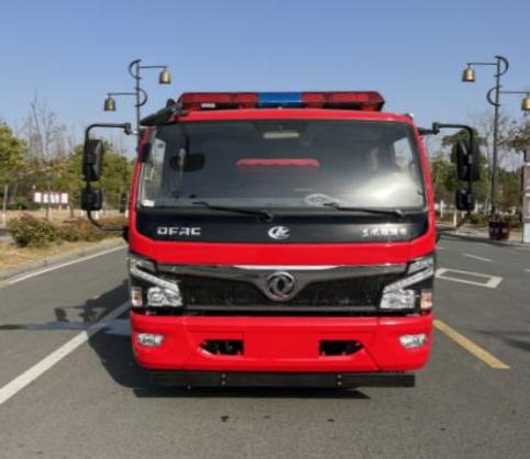 東風(fēng)多利卡5噸水罐消防車(chē)技術(shù)規(guī)格