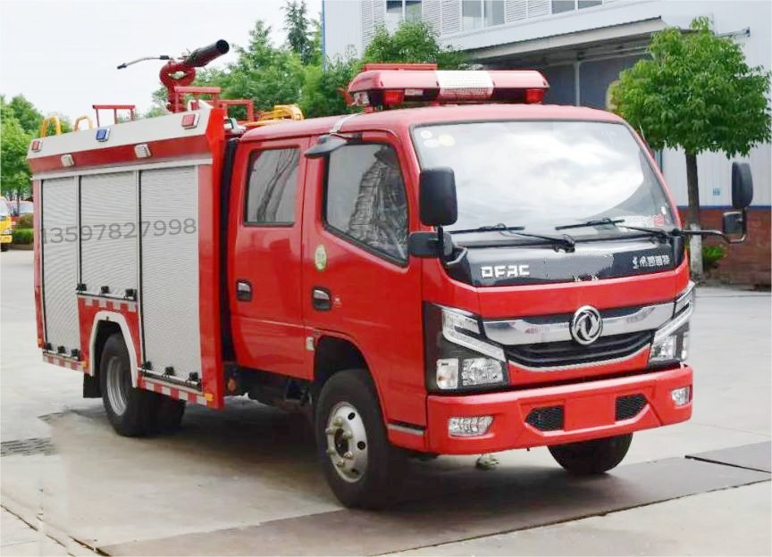 東風(fēng)2.5噸泡沫消防車(chē)