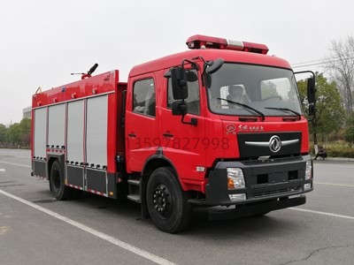 東風(fēng)7噸泡沫消防車(chē)