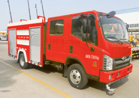 福田雙排3噸消防灑水車(chē)